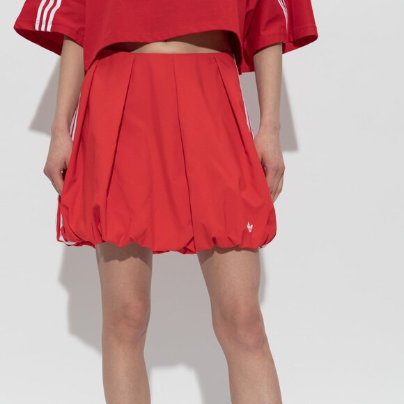 Adidas Originals Adilenium Season 3 bubble Balloon mini skirt in Red - Picture 3 of 5